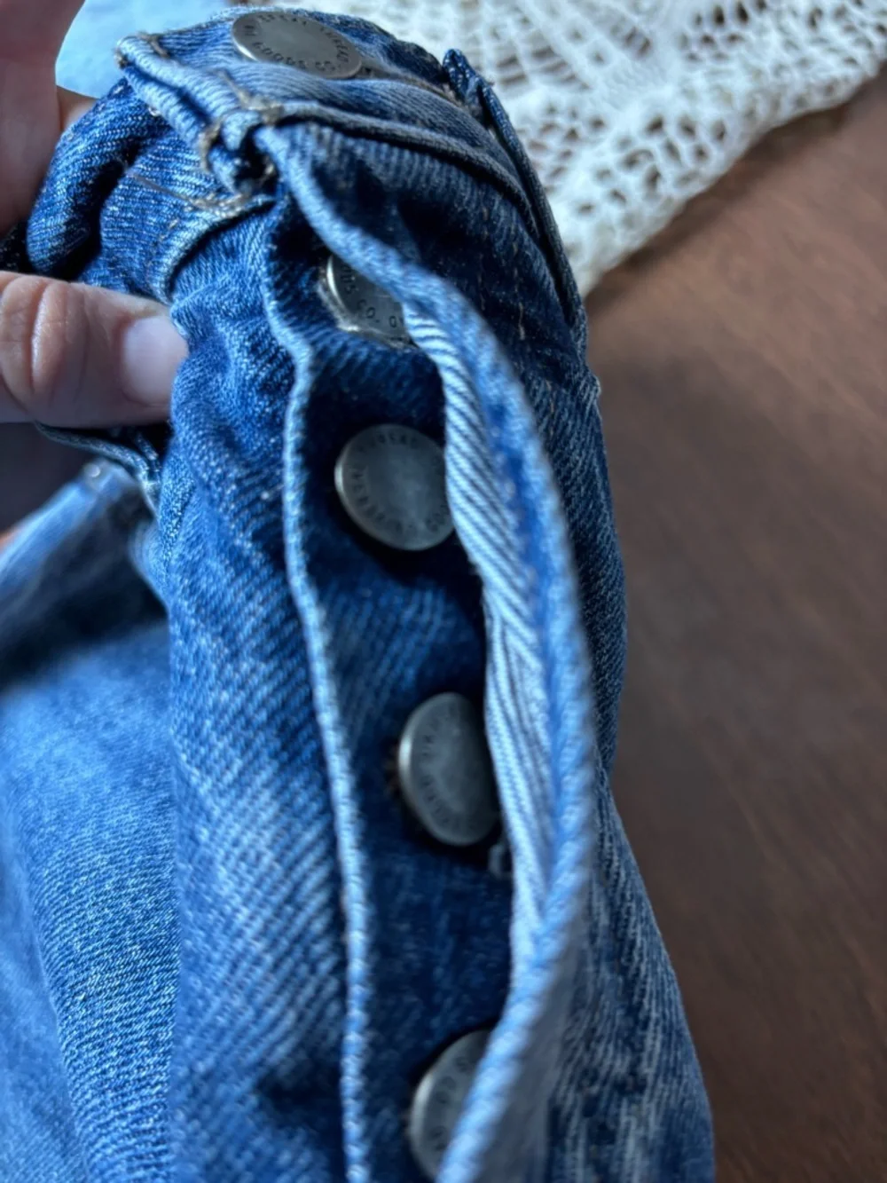 Universal Thread Blue Mid-Rise 90’s Baggy Distressed Denim Shorts